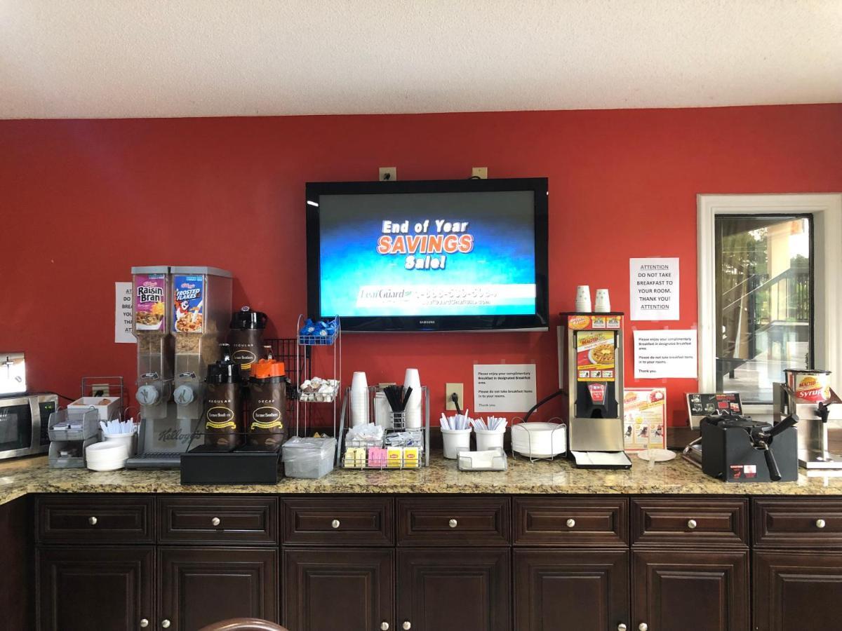 里奇堡/切斯特速8酒店 Richburg 外观 照片
